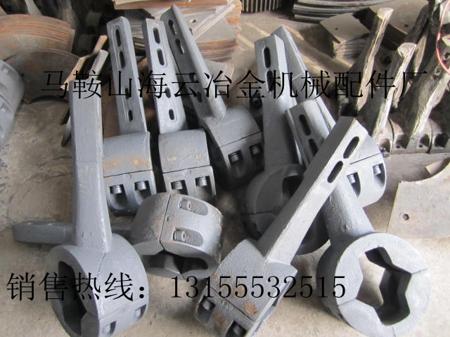 珠海仕高瑪120站、浙江溫嶺750攪拌機(jī)中葉片、兩端襯板價(jià)格優(yōu)惠