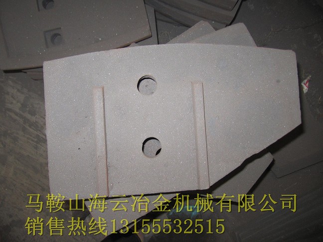 山東建機(jī)JS750、世聯(lián)建機(jī)雙臥軸攪拌機(jī)耐磨襯板、攪拌葉片價(jià)格