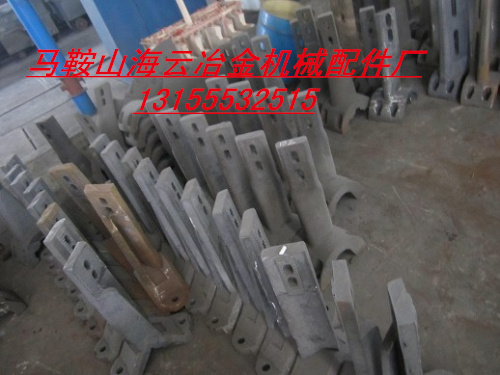 鄭州水工3000、吉公混凝土攪拌機側刮刀、耐磨襯板優惠供應